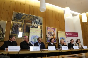 konferencja prasowa w episkopacie